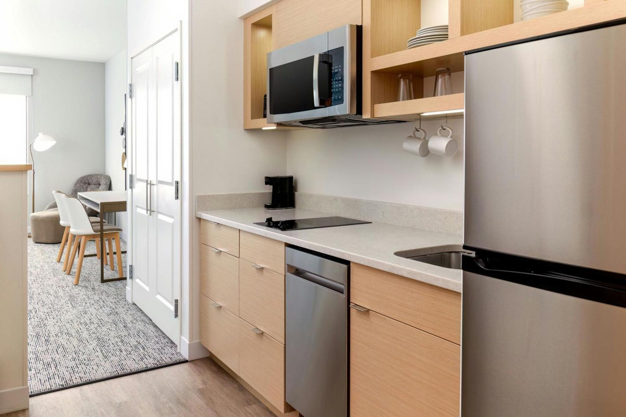 Towneplace Suites By Marriott Monrovia Exteriör bild