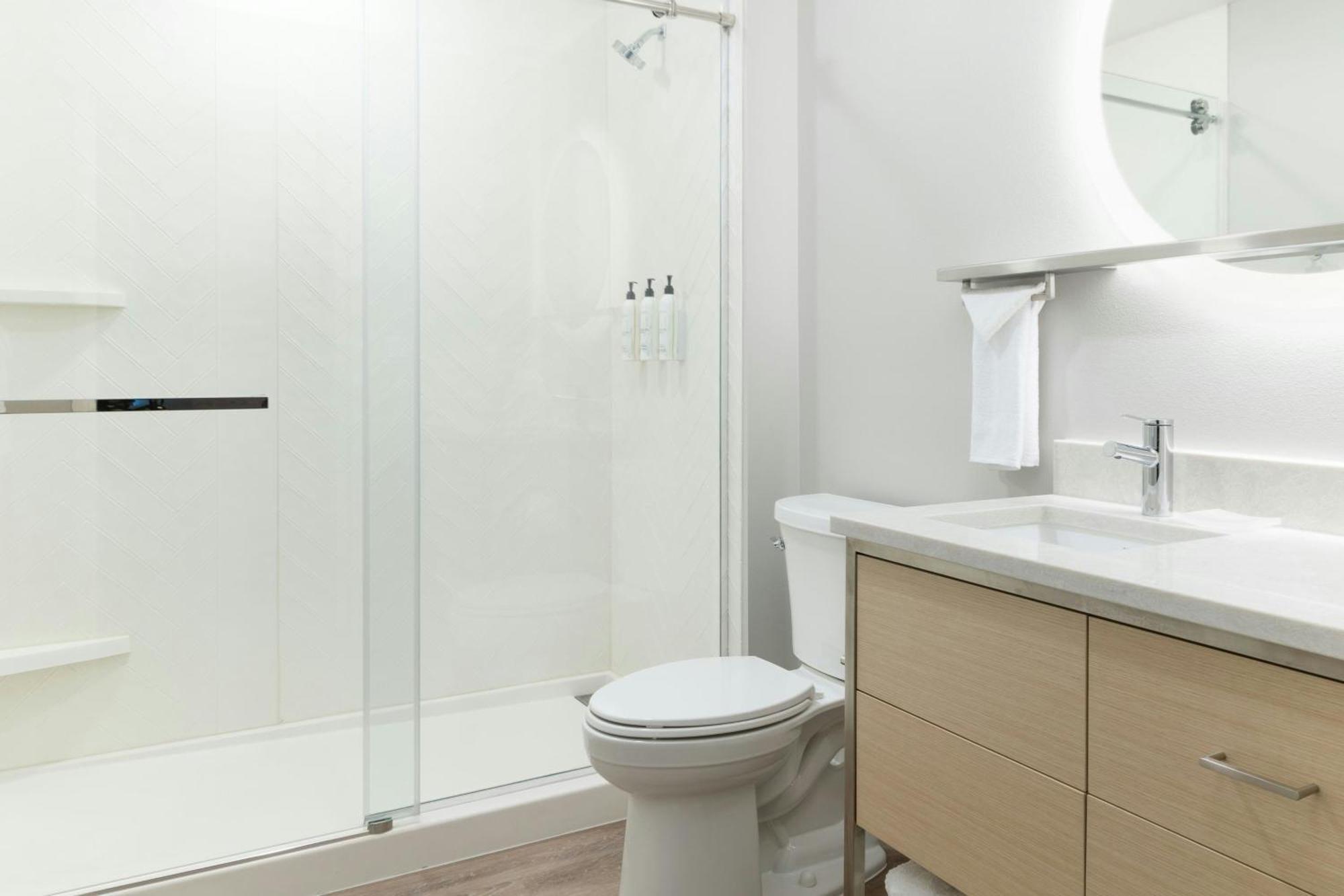 Towneplace Suites By Marriott Monrovia Exteriör bild